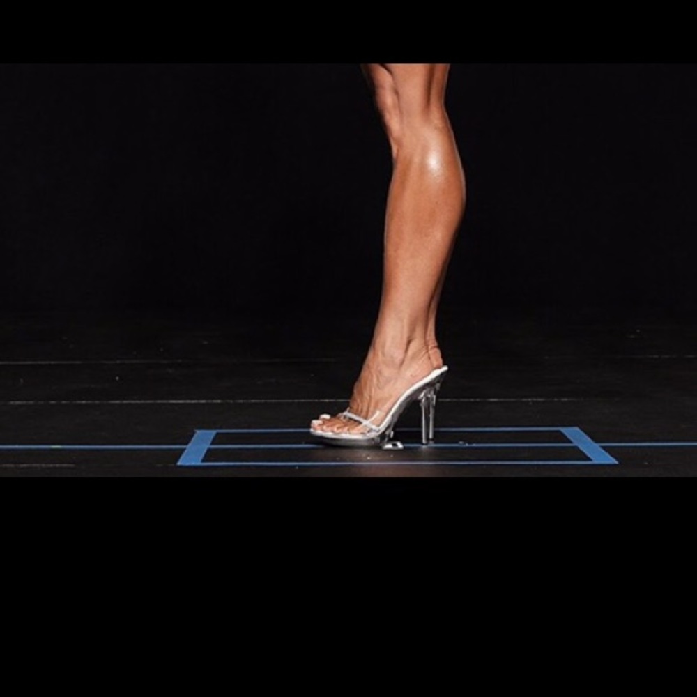 Ellie clear competition heels size 9